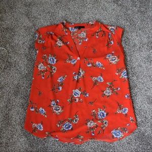 Red/blue floral Gibson v neck blouse size S